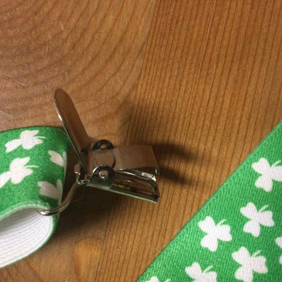 Adult sized St. Patrick's Day Shamrock Suspenders - Picture 3 of 3